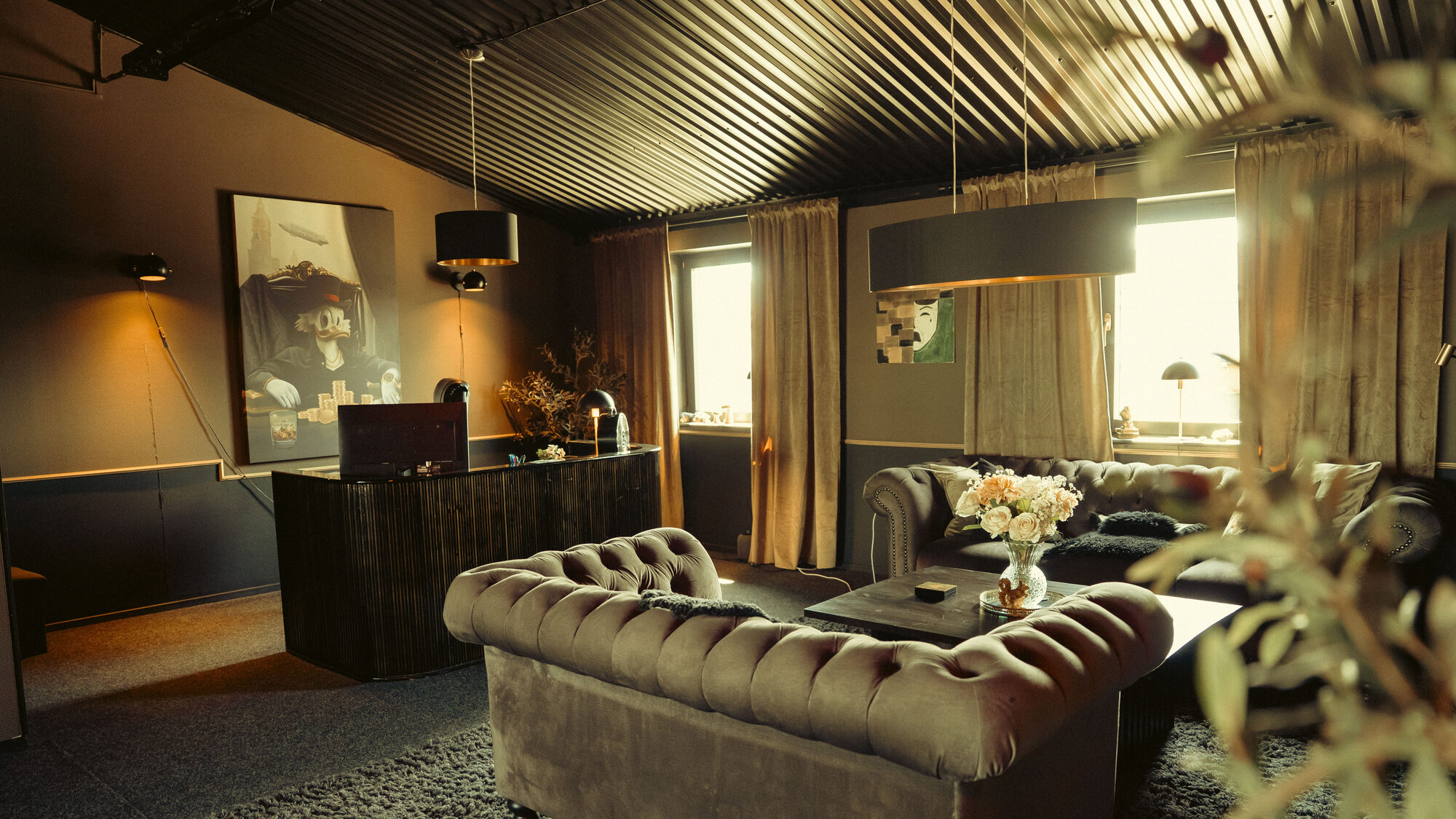 Vår lounge hos Haninge Fordon