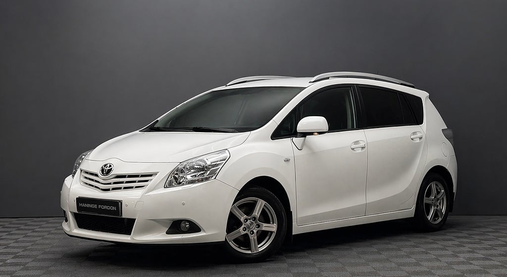 Toyota Verso 2012