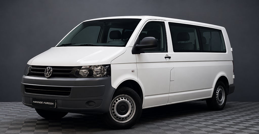 Volkswagen Caravelle 2013