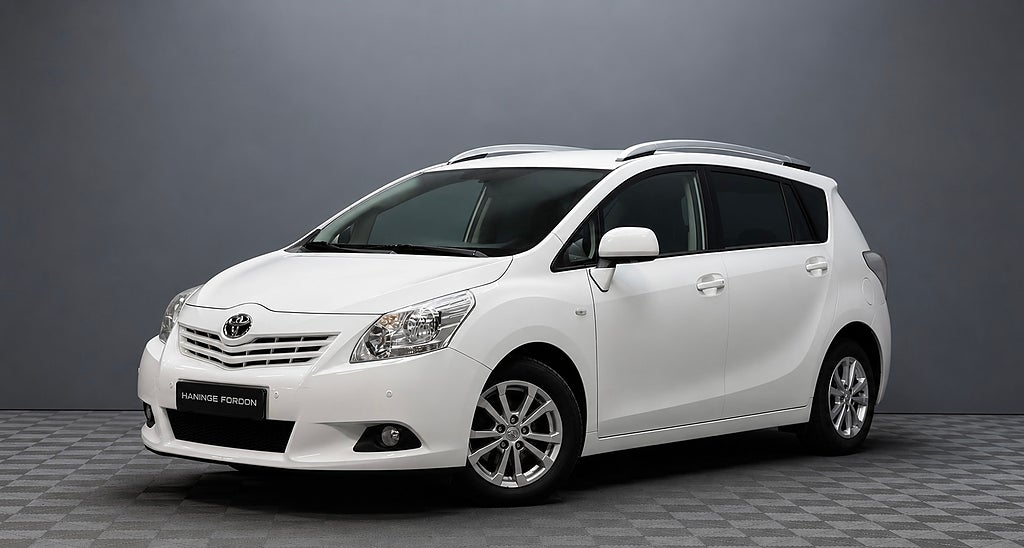 Toyota Verso 2012